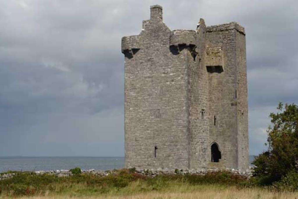 Hotel Into The Burren Murroogh Esterno foto