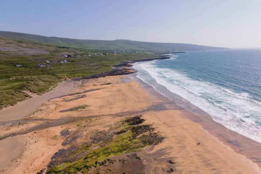 Hotel Into The Burren Murroogh Esterno foto