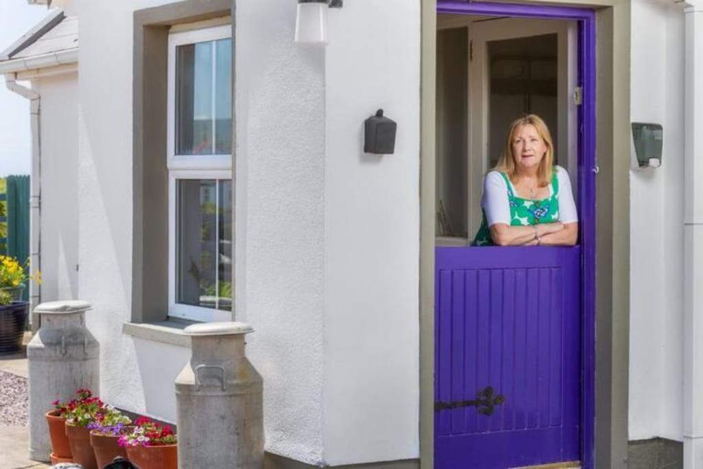 Hotel Into The Burren Murroogh Esterno foto